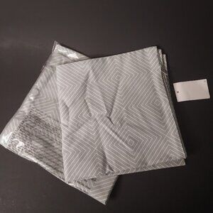 H&M 2 Pillow Case